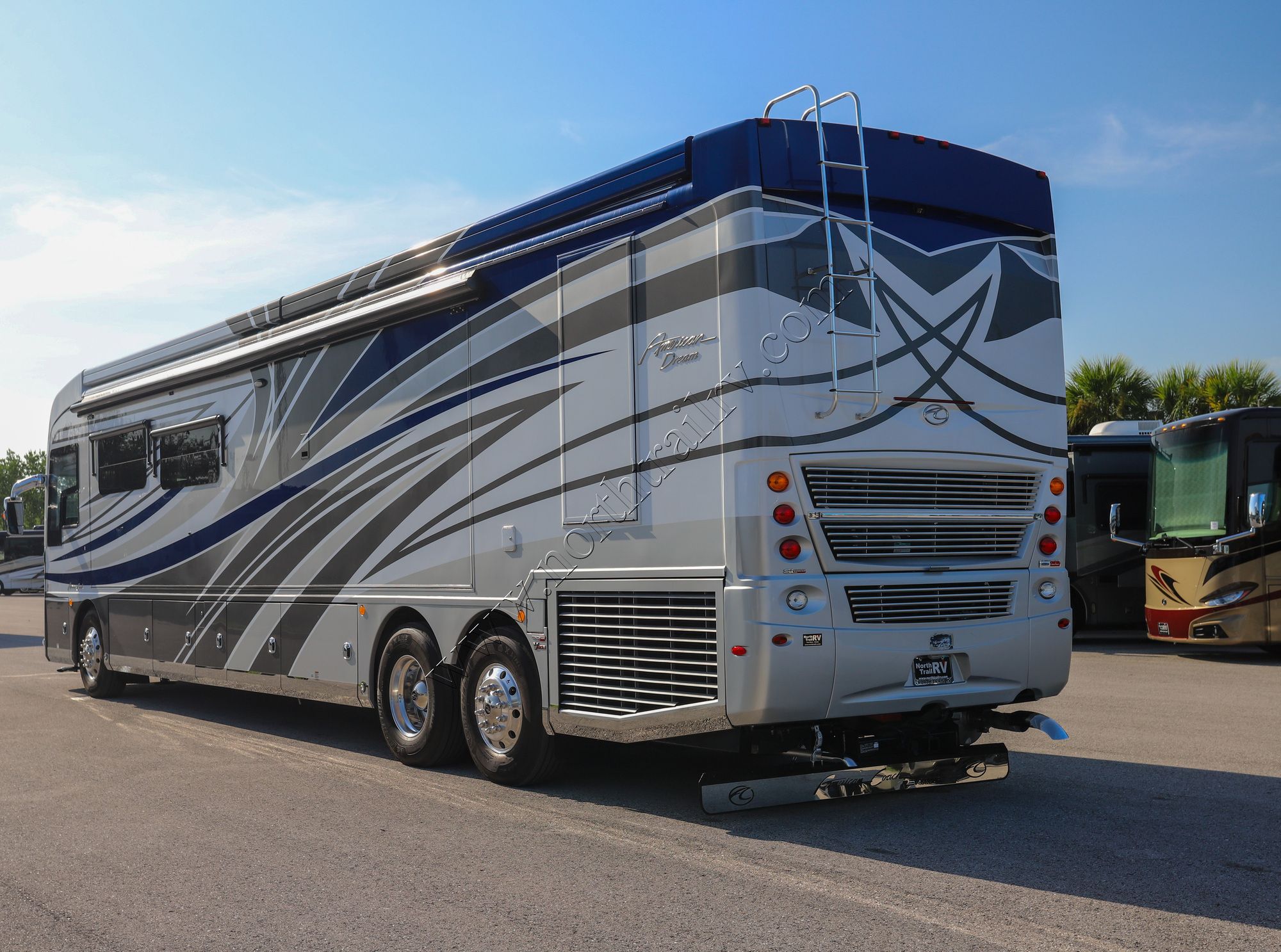 Used 2021 American Coach American Dream 45A Class A  For Sale