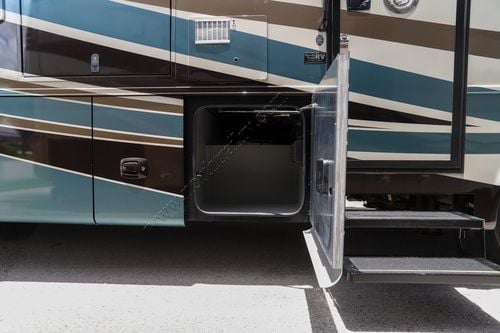 2017 Tiffin Motor Homes Allegro 32SA