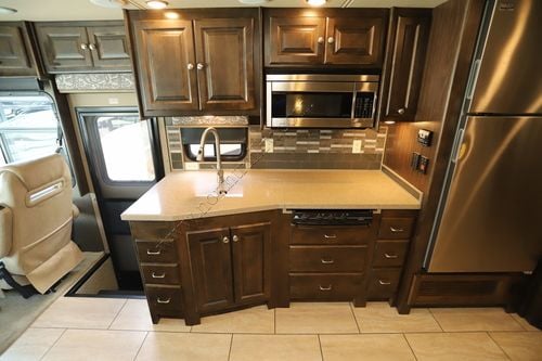 2017 Tiffin Motor Homes Allegro 32SA