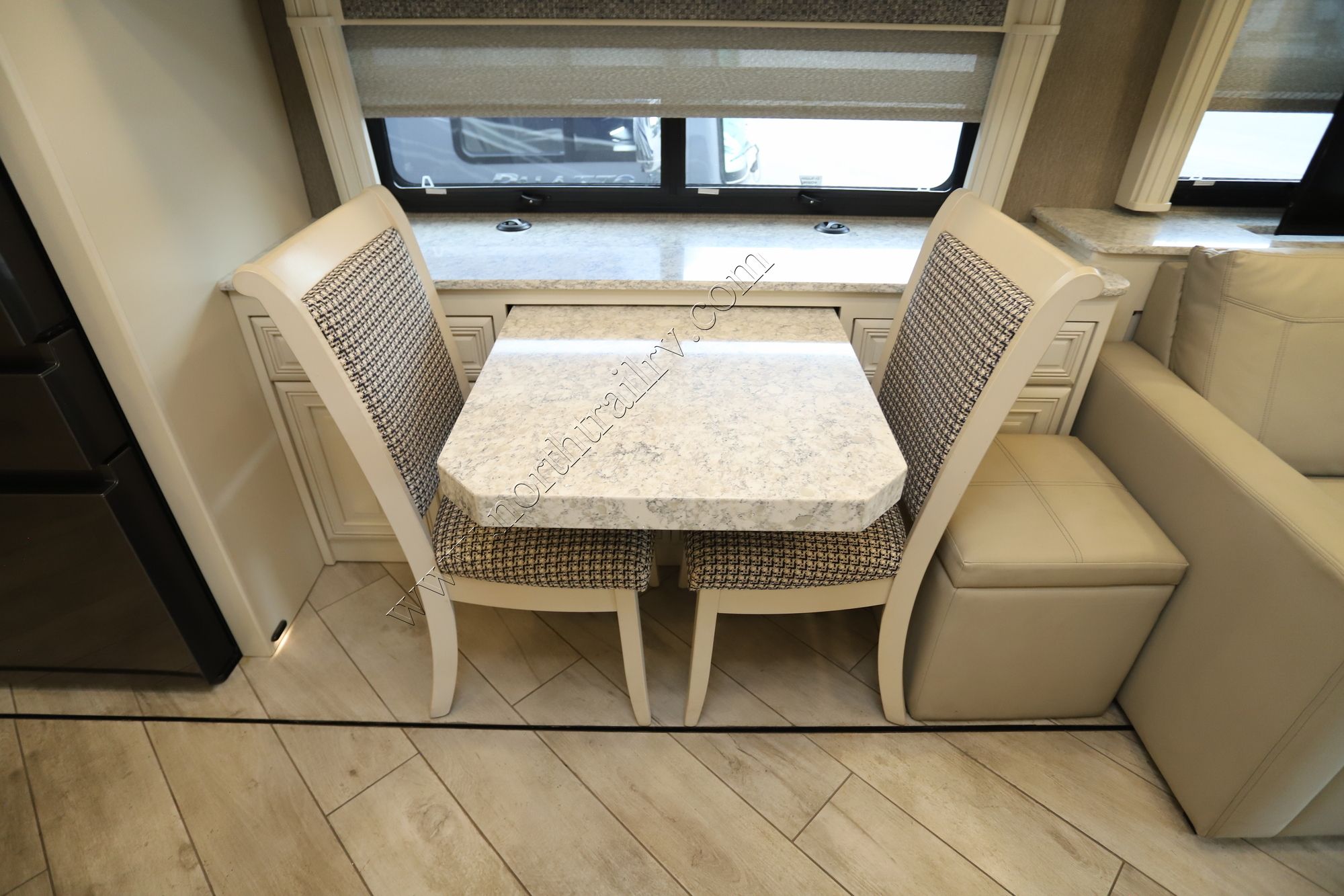 Used 2021 American Coach American Dream 45A Class A  For Sale