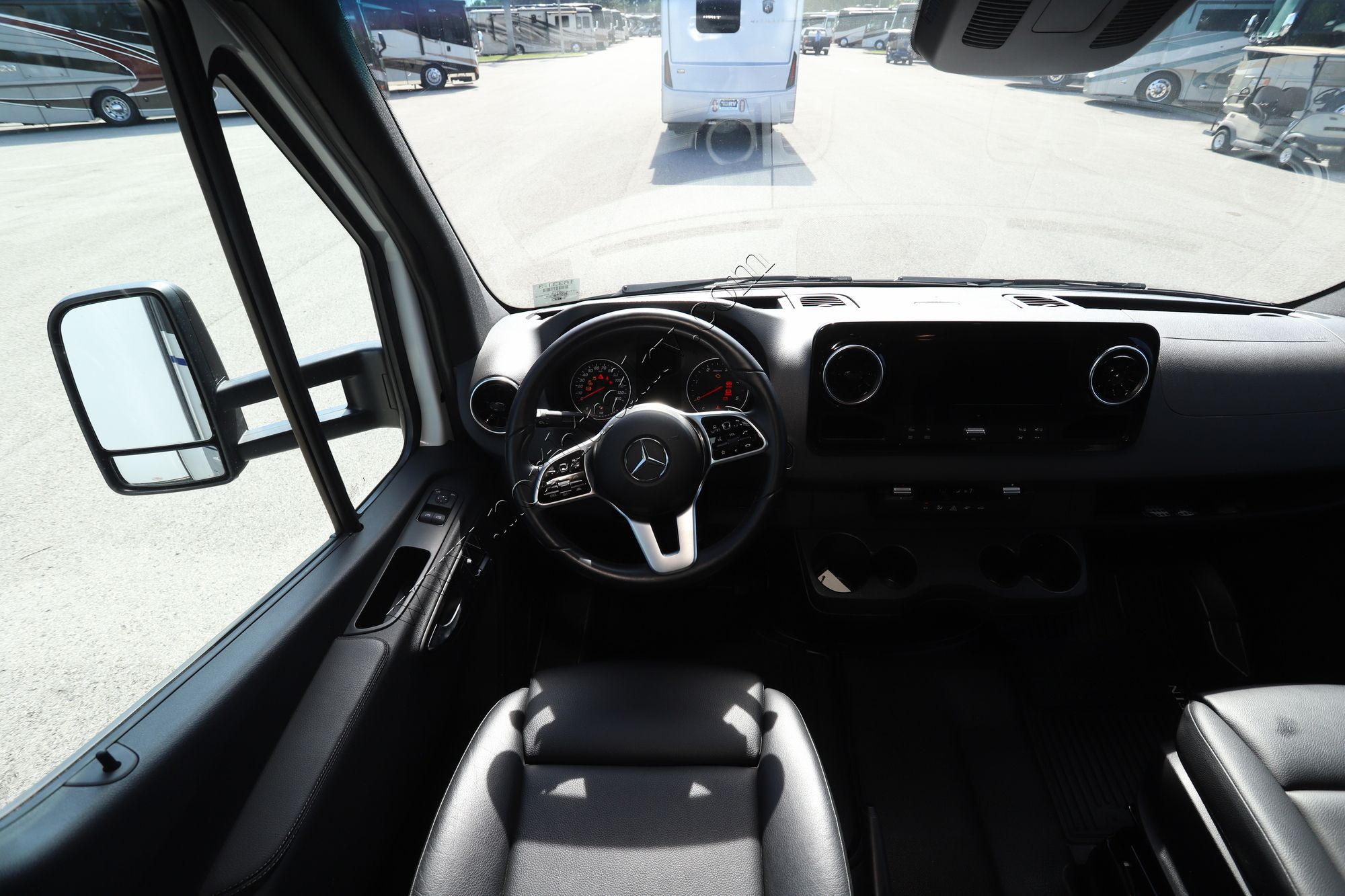Used 2020 Tiffin Motor Homes Wayfarer 25RW Class C  For Sale