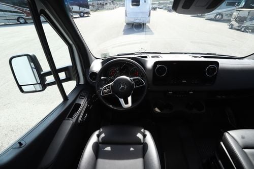 2020 Tiffin Motor Homes Wayfarer 25RW