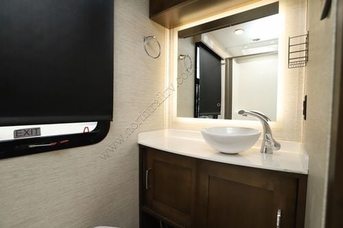 2021 Tiffin Motor Homes Wayfarer 25RW