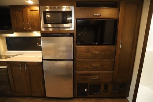 2021 Tiffin Motor Homes Wayfarer 25RW