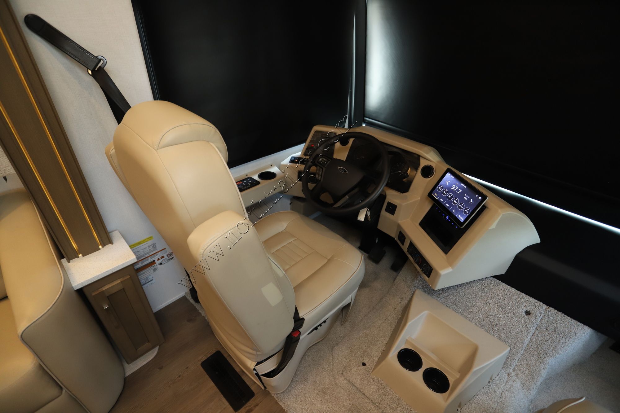 New 2026 Newmar Bay Star 3114 Class A  For Sale