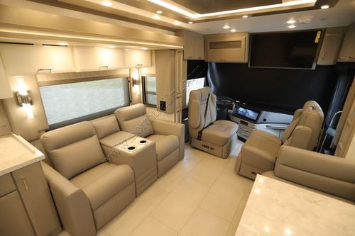 2026 Newmar Mountain Aire 3825