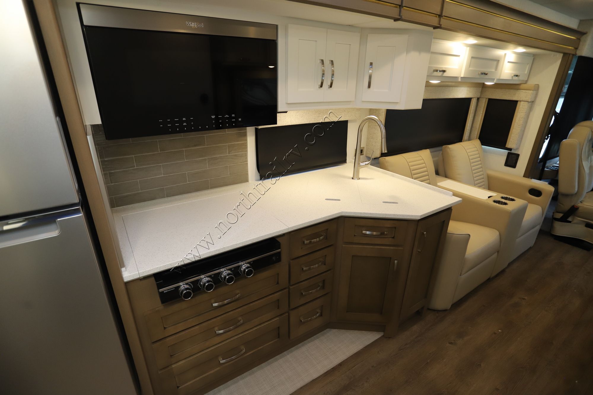 New 2026 Newmar Bay Star 3114 Class A  For Sale
