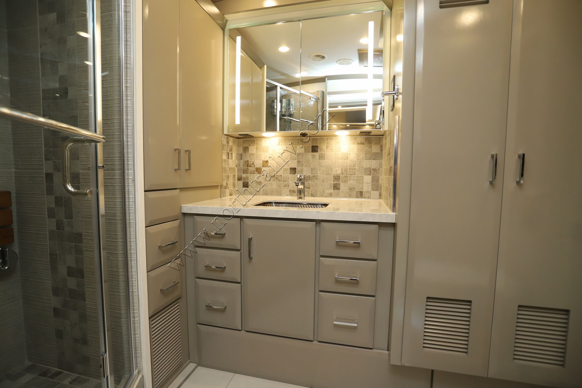 New 2026 Newmar Mountain Aire 3825 Class A  For Sale