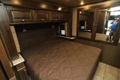 2017 Tiffin Motor Homes Allegro 32SA
