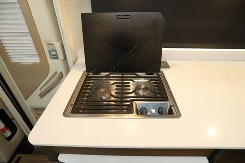 2021 Tiffin Motor Homes Wayfarer 25RW