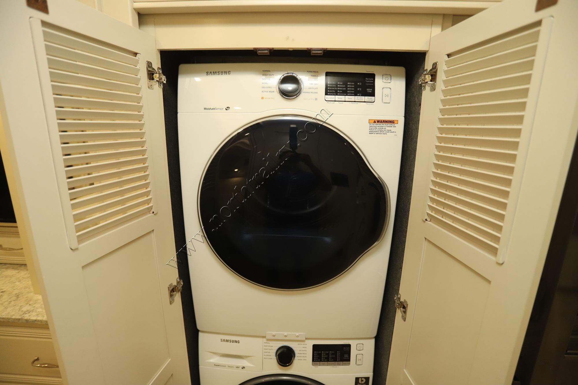 Used 2021 American Coach American Dream 45A Class A  For Sale