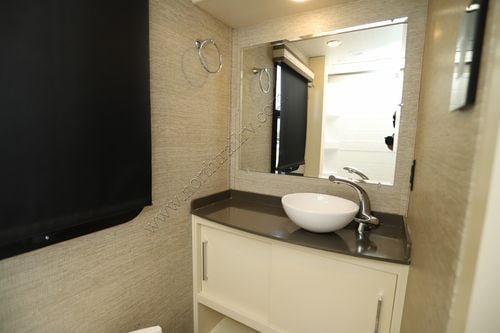 2020 Tiffin Motor Homes Wayfarer 25RW