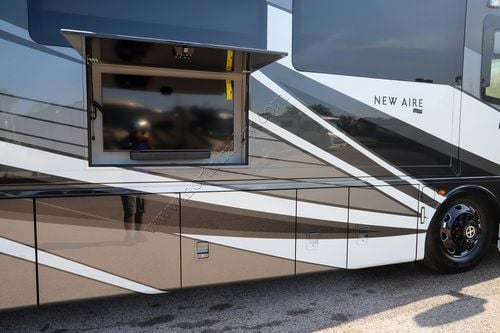 2026 Newmar New Aire 3547