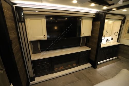 2026 Tiffin Motor Homes Allegro Bus 45OPP