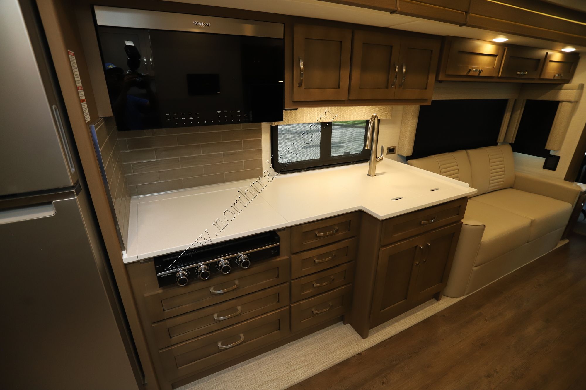 New 2026 Newmar Bay Star 3629 Class A  For Sale