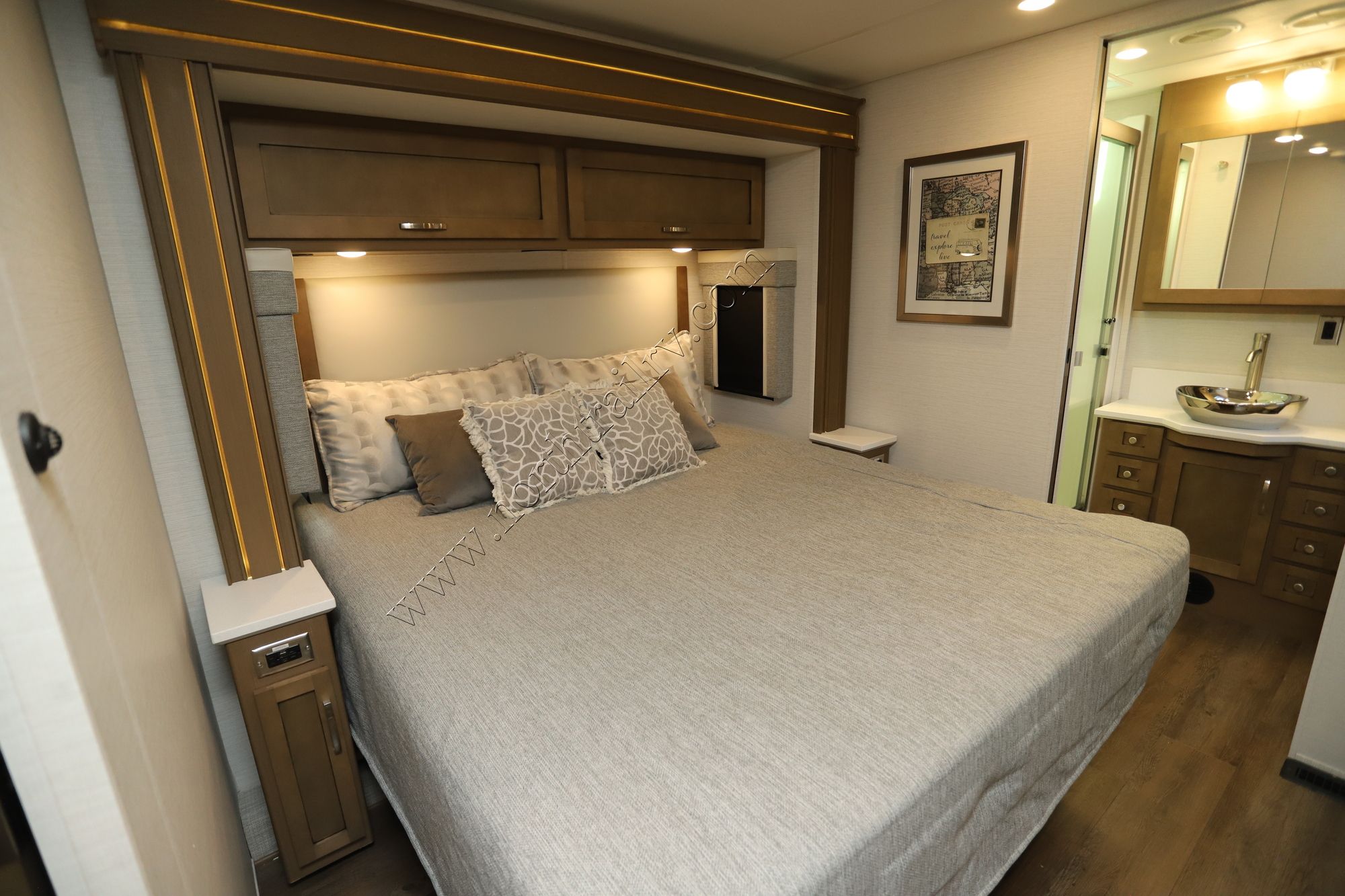 New 2026 Newmar Bay Star 3629 Class A  For Sale