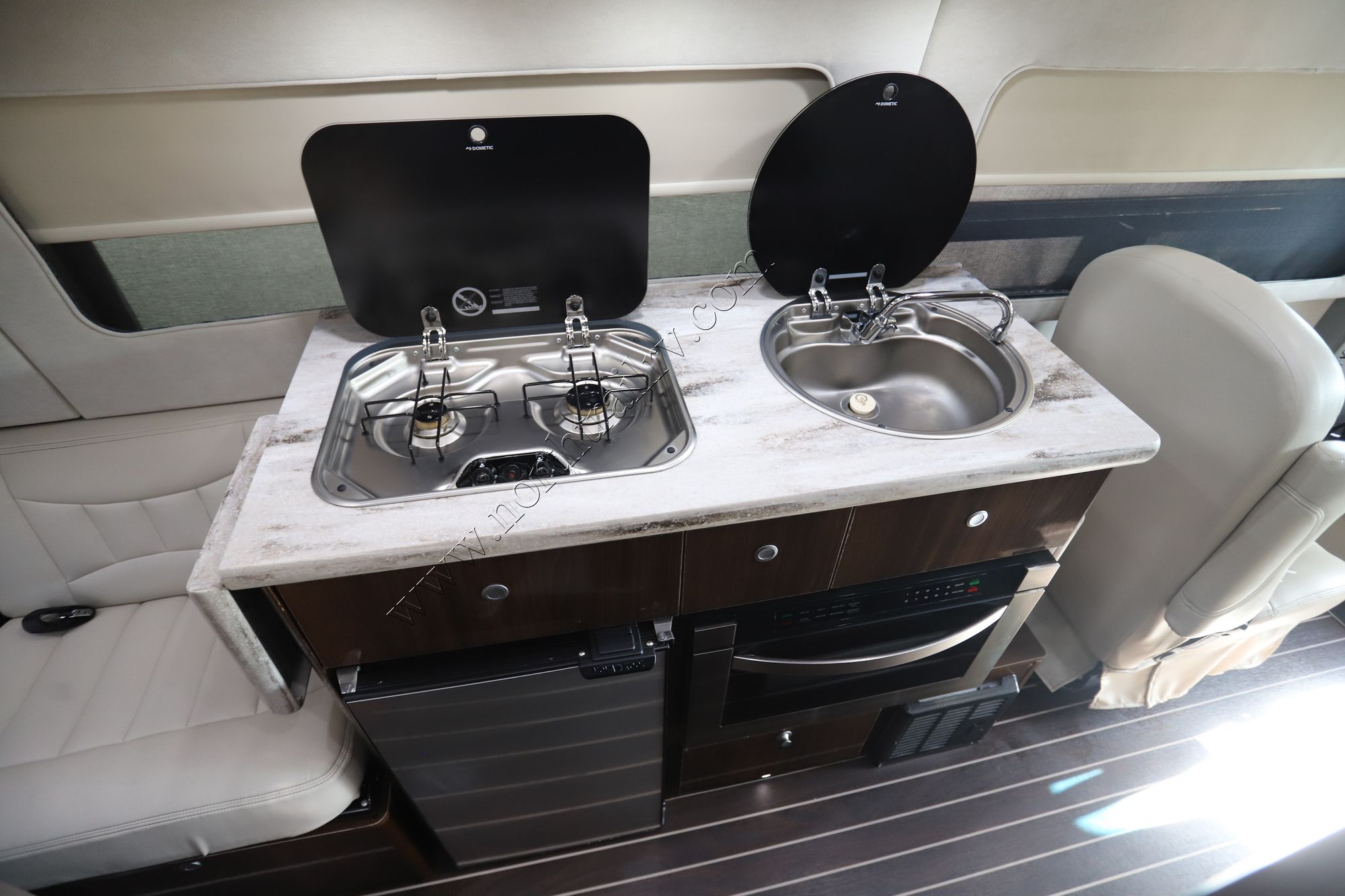 2018 Airstream Interstate 24GL 4X4 Class B Used  For Sale