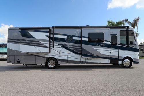 2026 Newmar Bay Star 3629