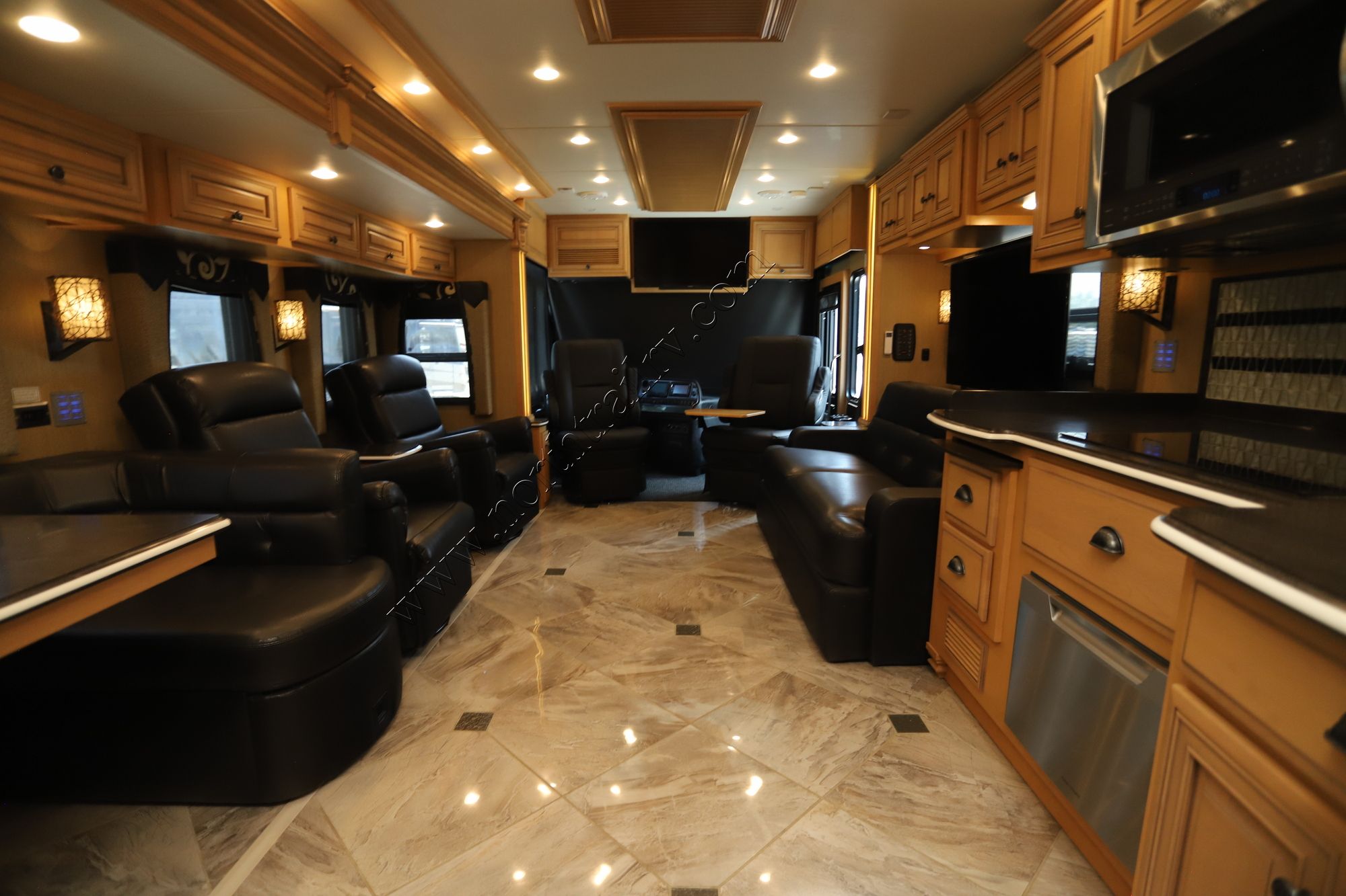 Used 2016 Newmar Dutch Star 4369 Class A  For Sale