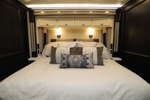 2026 Tiffin Motor Homes Allegro Bus 45OPP