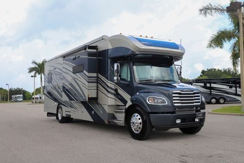 2026 Renegade Rv Verona Le 38LDG
