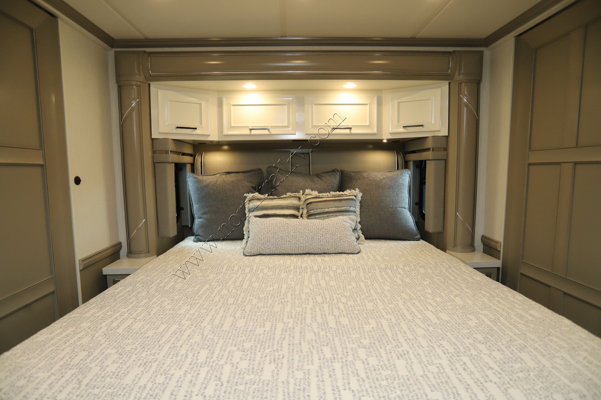 New 2026 Newmar Supreme Aire 4505 Super C  For Sale