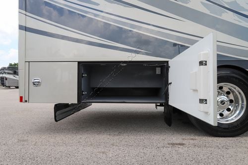 2026 Renegade Rv Verona Le 38LDG