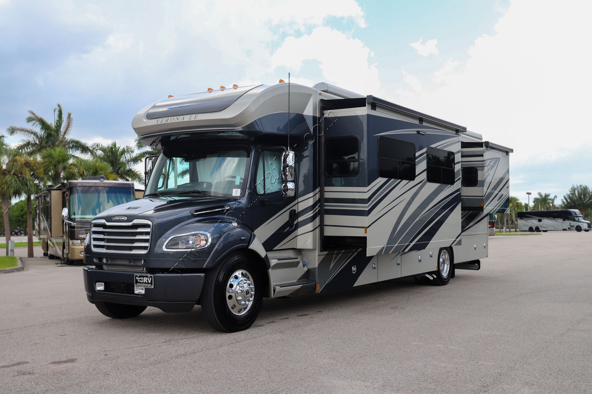 New 2026 Renegade Rv Verona Le 38LDG Super C  For Sale