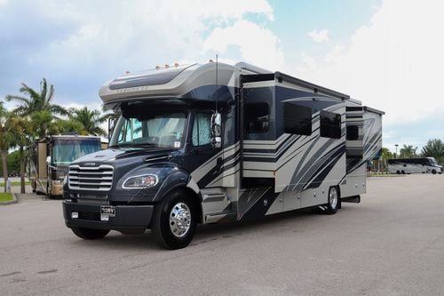 2026 Renegade Rv Verona Le 38LDG