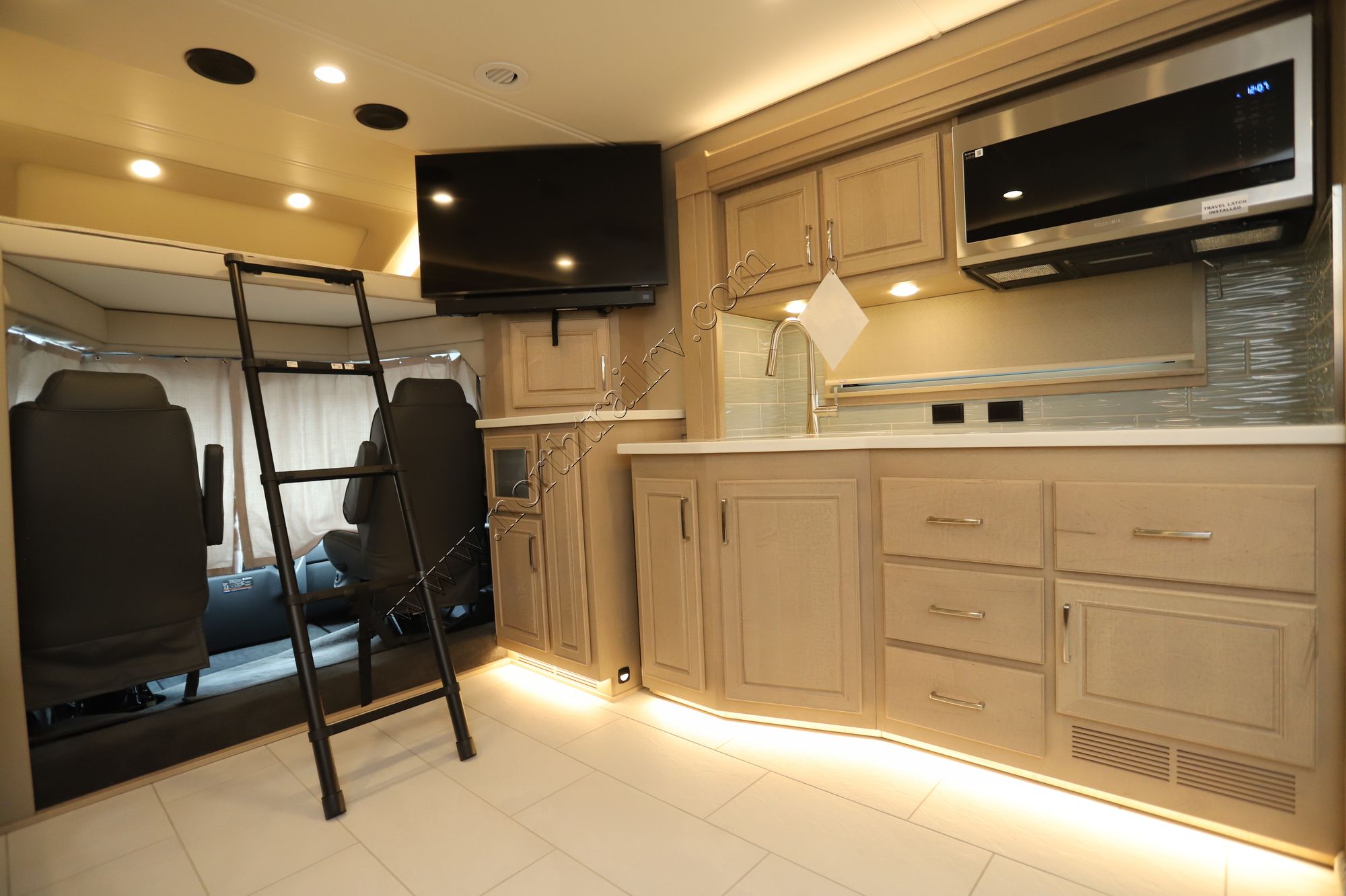 New 2026 Renegade Rv Verona Le 38LDG Super C  For Sale