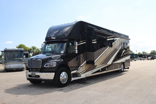 2023 Newmar Super Star 4059