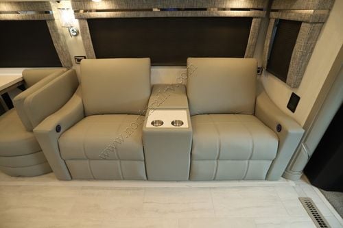 2026 Newmar Supreme Aire 4505 Super C