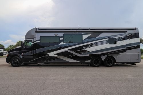 2026 Newmar Supreme Aire 4505 Super C