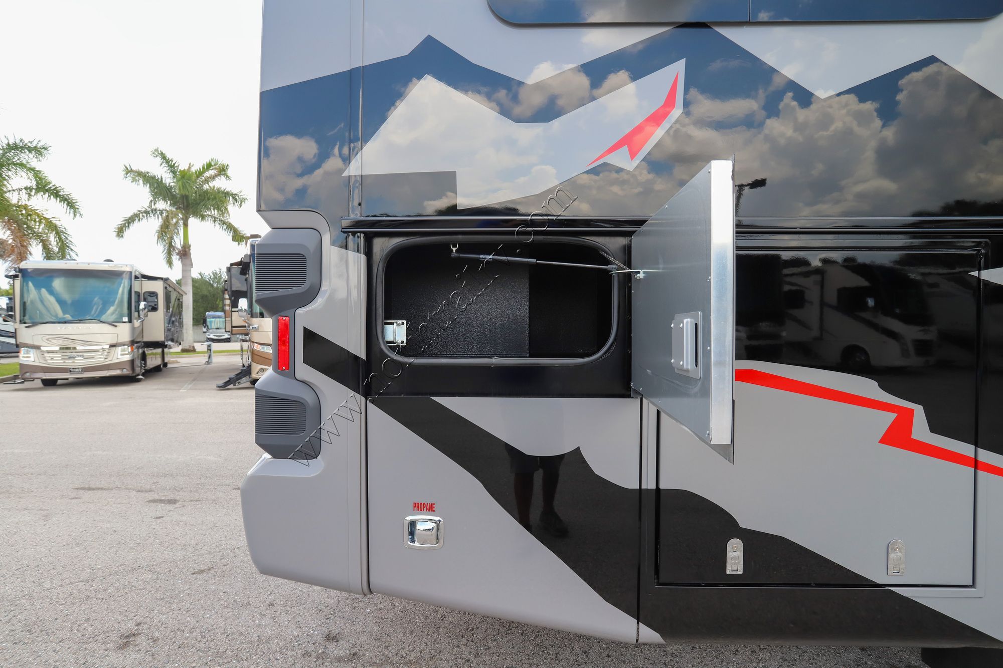 New 2026 Tiffin Motor Homes Allegro 29NA Class A  For Sale