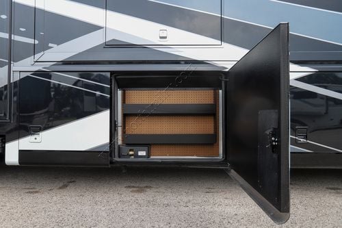 2026 Newmar Supreme Aire 4505 Super C