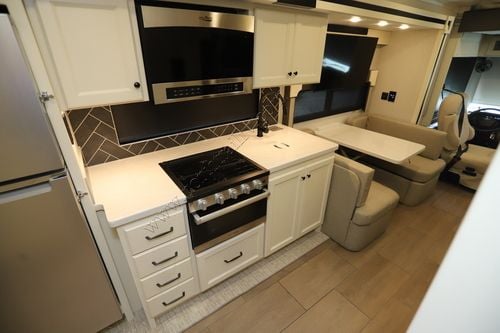 2026 Tiffin Motor Homes Allegro 29NA
