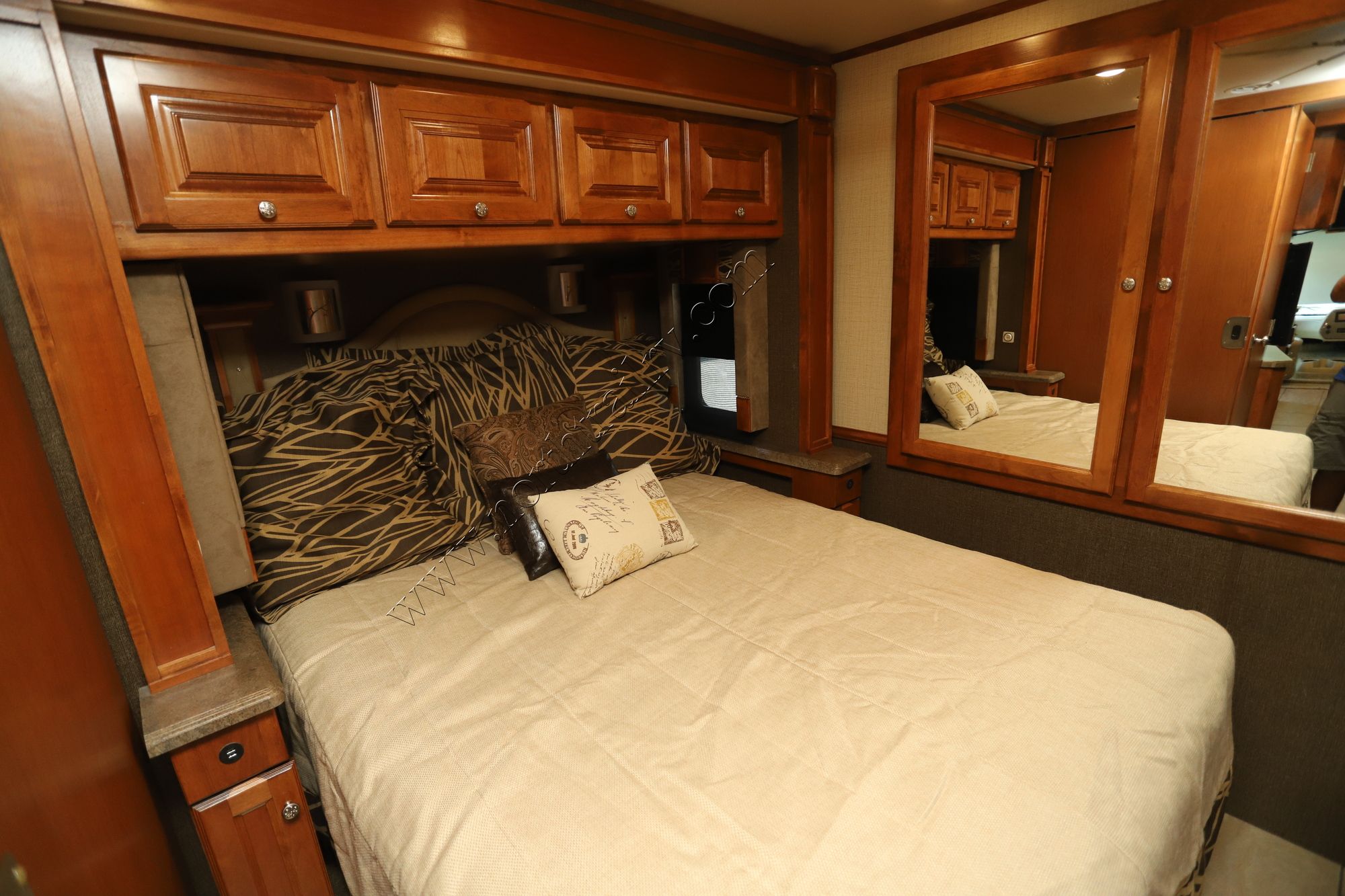 Used 2016 Tiffin Motor Homes Allegro Open Road 31SA Class A  For Sale