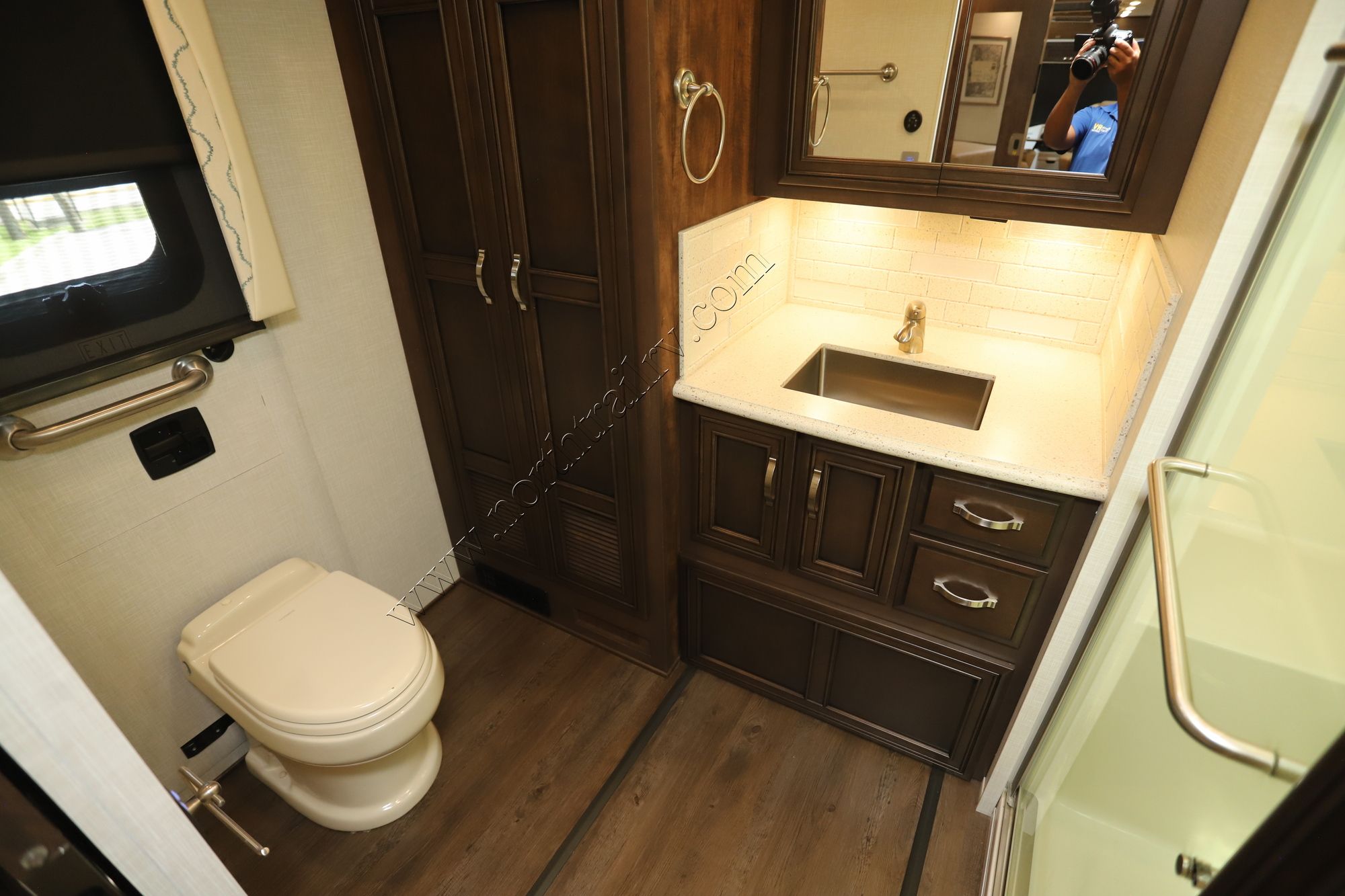 Used 2024 Newmar Kountry Star 4037 Class A  For Sale