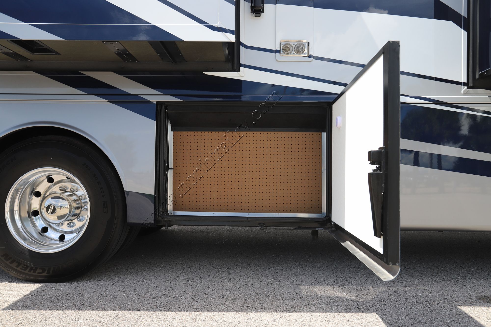 Used 2024 Newmar Kountry Star 4037 Class A  For Sale