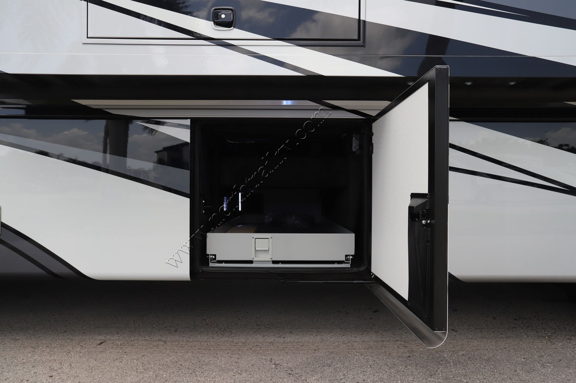New 2026 Newmar Ventana 4037 Class A  For Sale