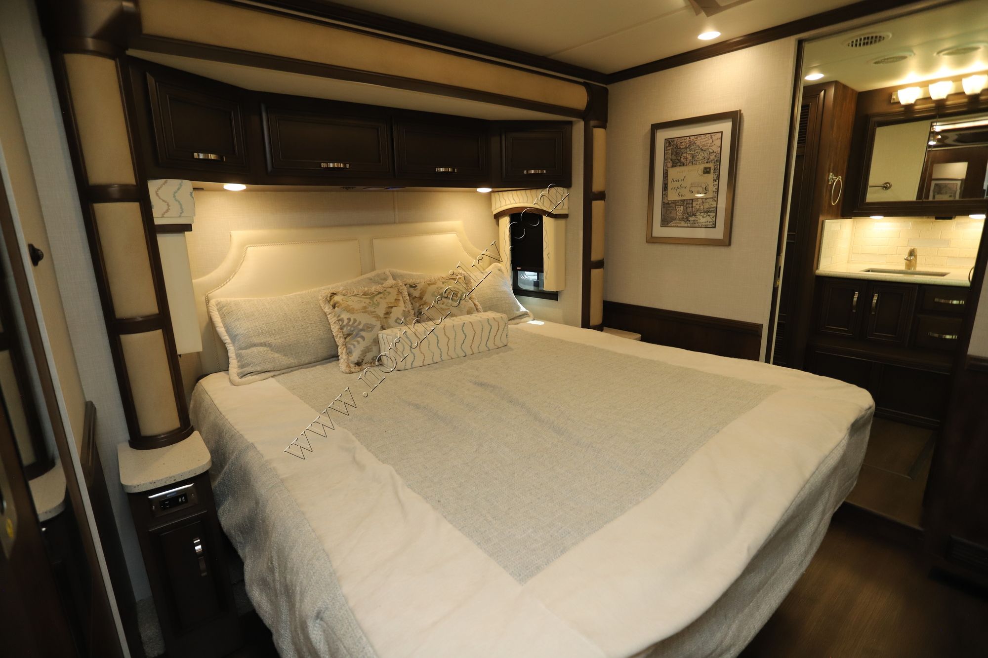 Used 2024 Newmar Kountry Star 4037 Class A  For Sale