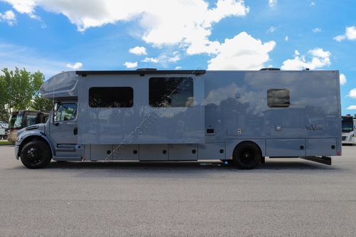 2026 Renegade Rv Valencia 39RB Super C