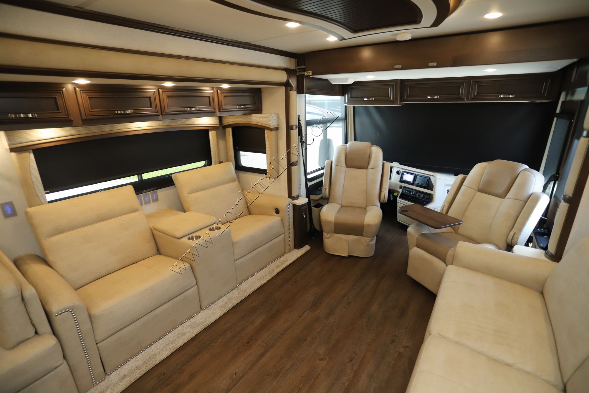 Used 2024 Newmar Kountry Star 4037 Class A  For Sale