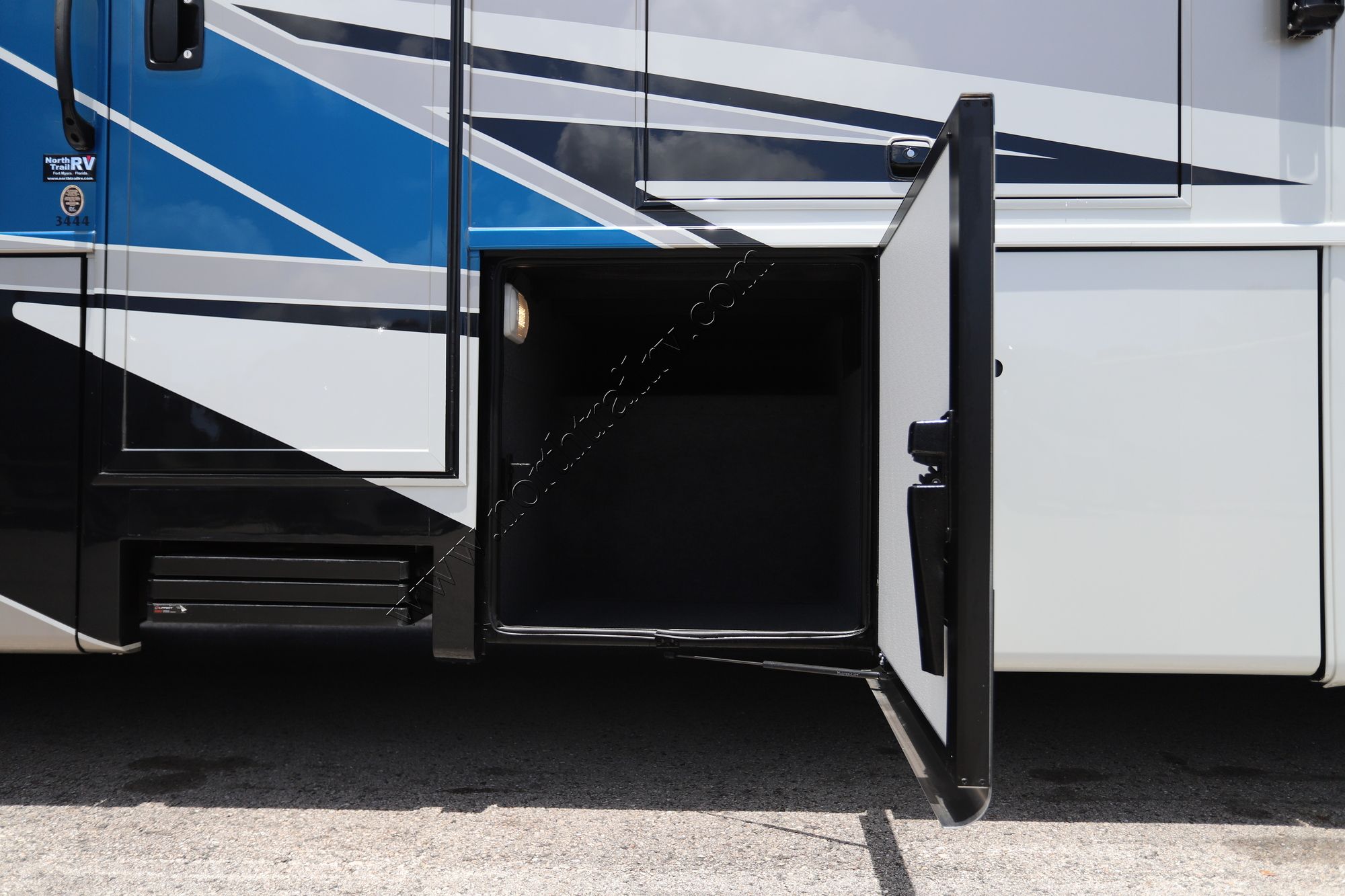 New 2026 Newmar Grand Star 3444 Super C  For Sale