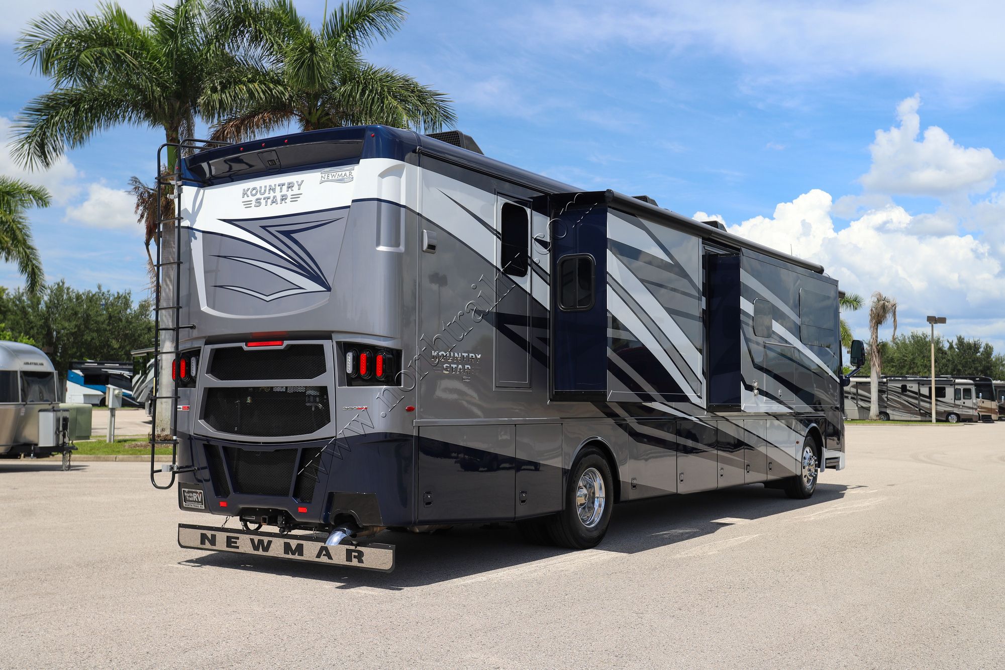 Used 2024 Newmar Kountry Star 4037 Class A  For Sale