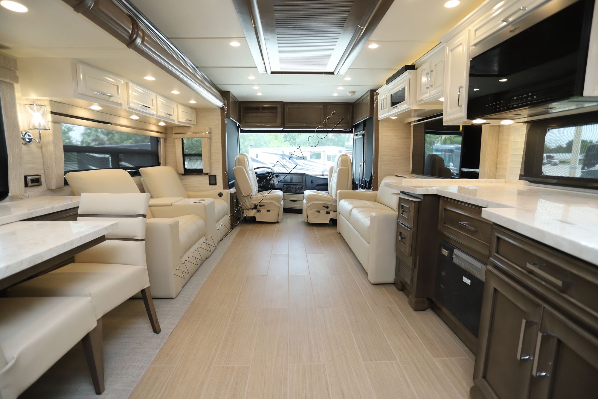 New 2026 Newmar Ventana 4037 Class A  For Sale