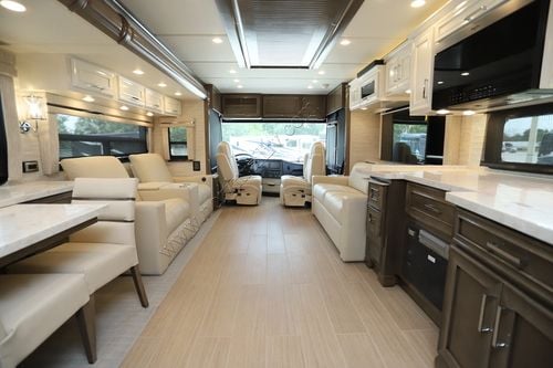 2026 Newmar Ventana 4037