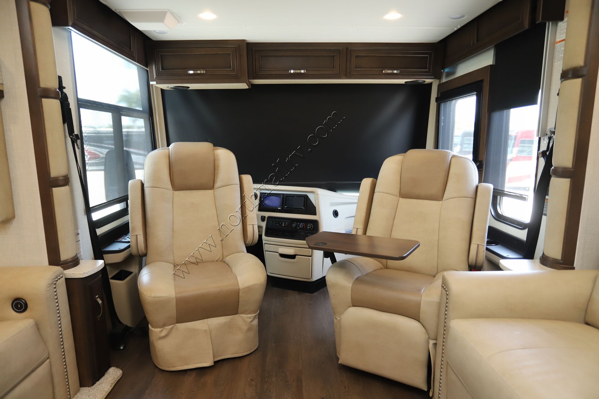 Used 2024 Newmar Kountry Star 4037 Class A  For Sale