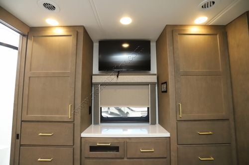 2026 Renegade Rv Valencia 39RB Super C