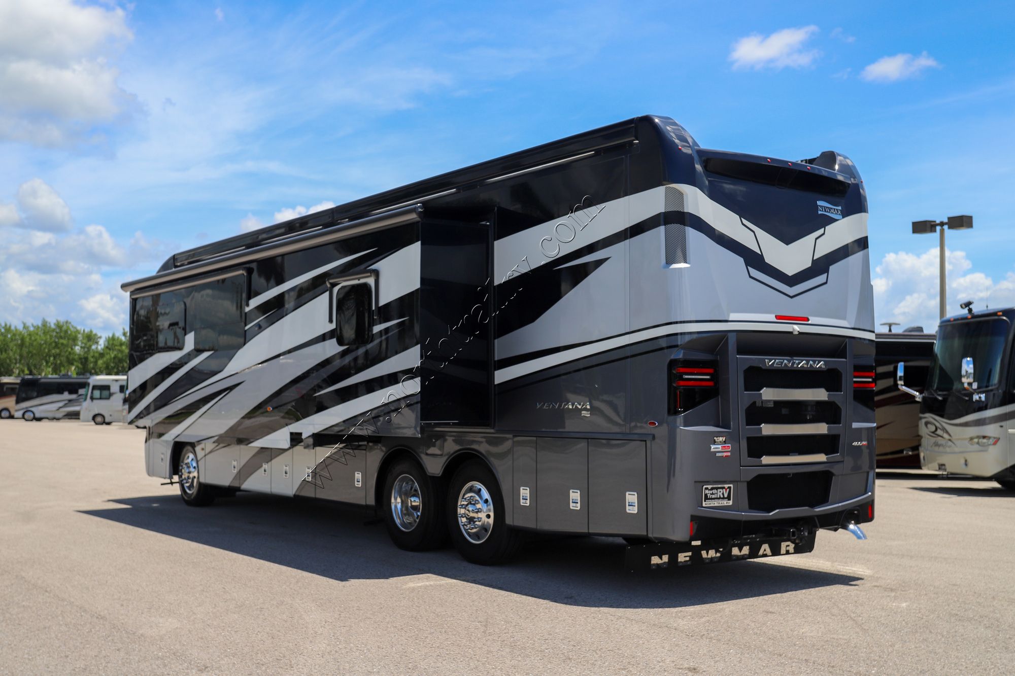 New 2026 Newmar Ventana 4037 Class A  For Sale
